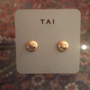 Emoji earring
